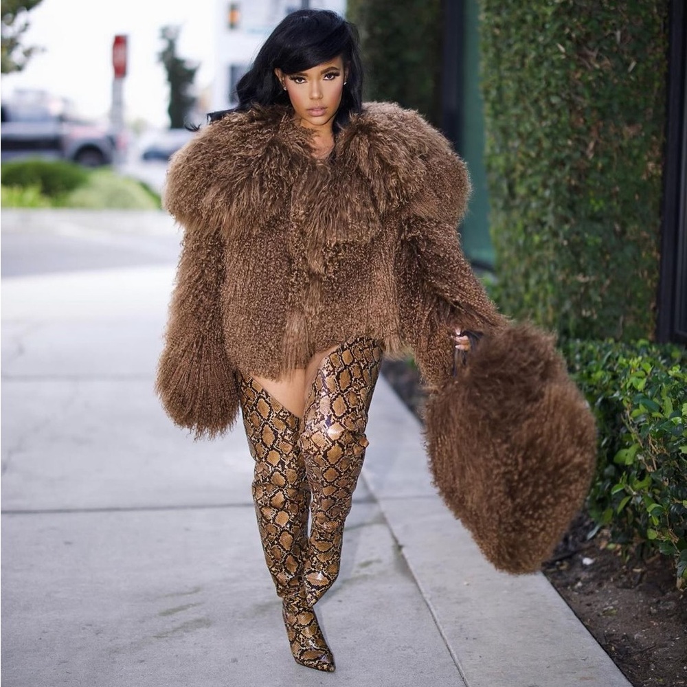 Mongolian Fur Set Coat and Handbag - Picture 3 of 5